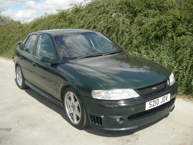 Vauxhall-Opel Vectra 2.5 V6 GSi - [2000] Performance Figures, Specs and  Road Legal Technical Information.